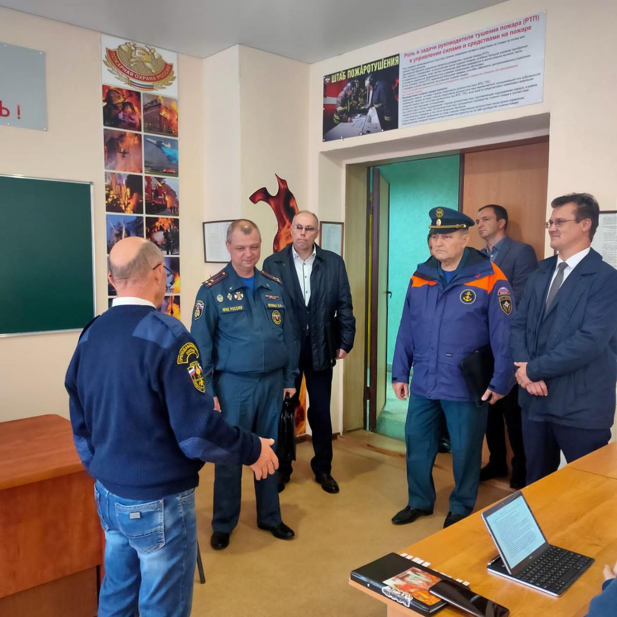 Вуз посетила делегация ГУ МЧС России по Саратовской области Фото 3