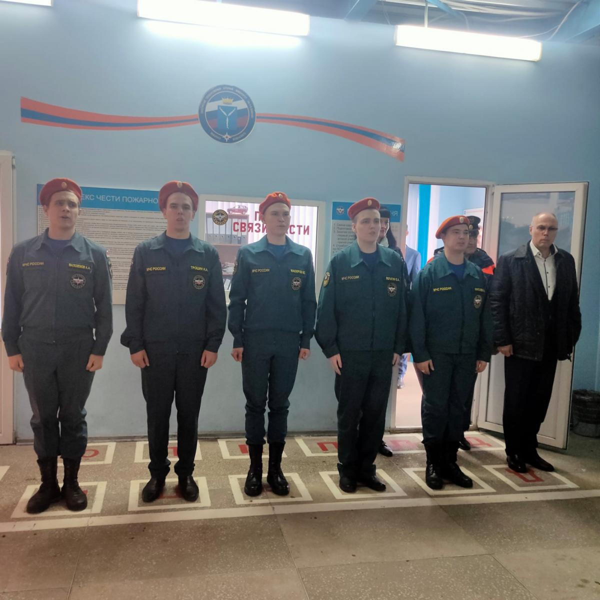 Вуз посетила делегация ГУ МЧС России по Саратовской области Фото 14
