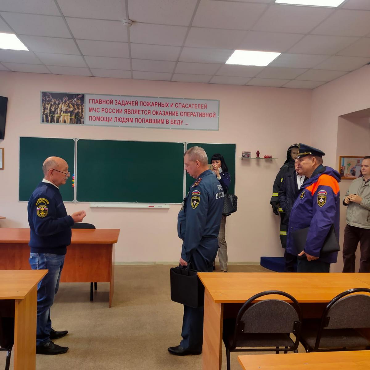 Вуз посетила делегация ГУ МЧС России по Саратовской области Фото 4