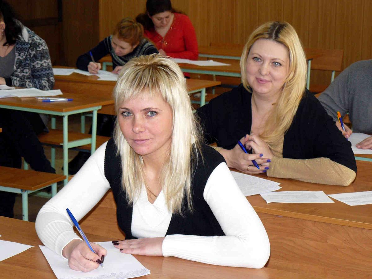 Междисциплинарные государственные экзамены на кафедре "Товароведение и коммерция" Фото 6