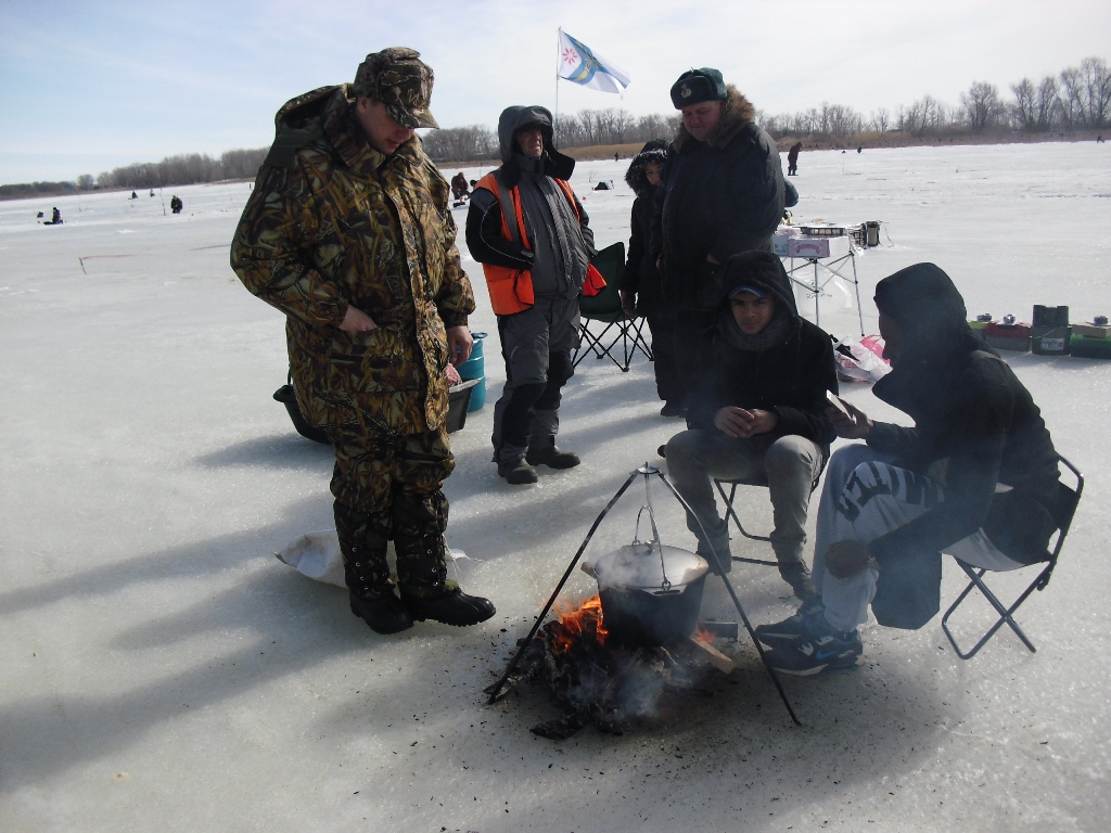 Итоги Чемпионата СГАУ им. Н. И. Вавилова 2015 г. по ловле рыбы на мормышку со льда в командно-личном зачете Фото 6