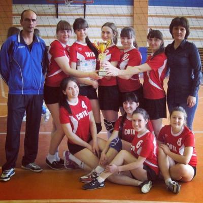 Cоревнования по волейболу на базе Саратовского техникума железнодорожного транспорта