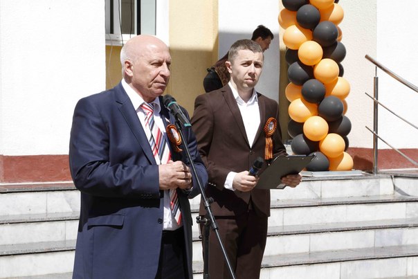 Передача знамени победы университету СГАУ от ветеранов города Саратова Фото 4