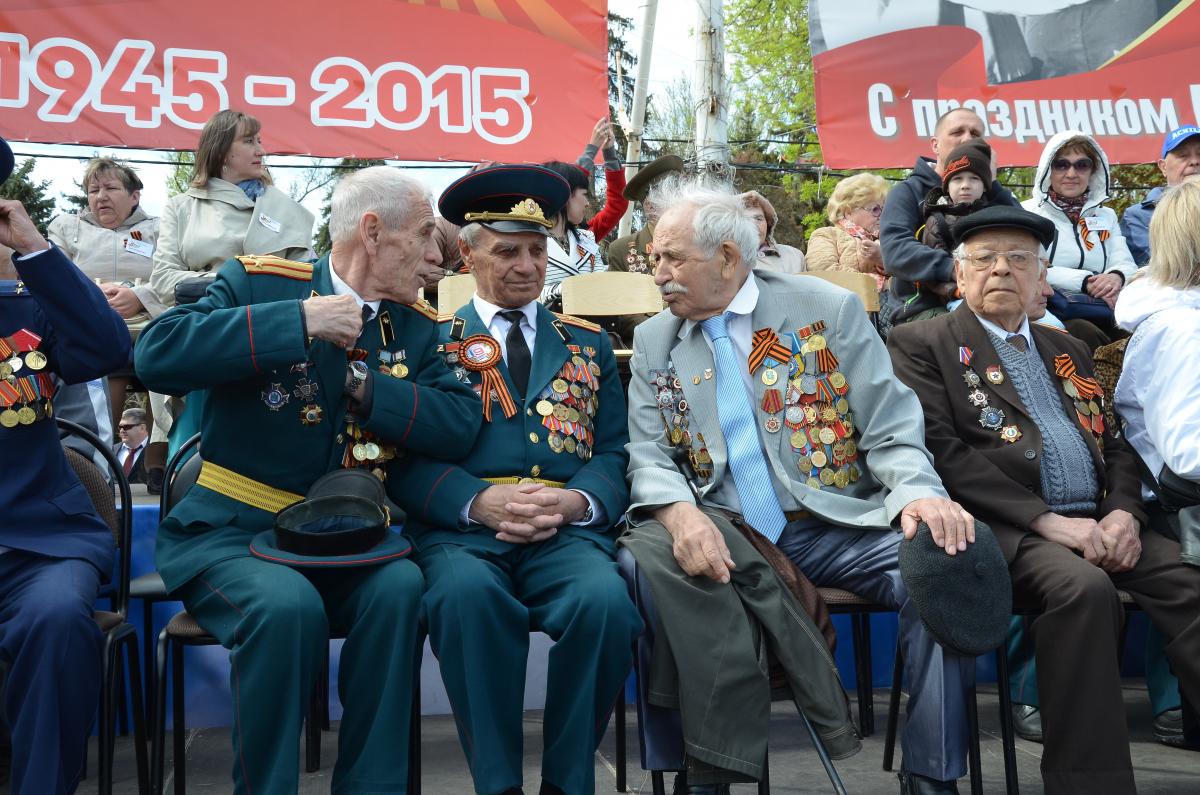 Студенты СГАУ приняли участие в параде Победы на главной площади города. Фото 1