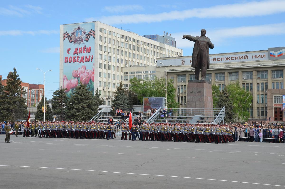 Студенты СГАУ приняли участие в параде Победы на главной площади города. Фото 2