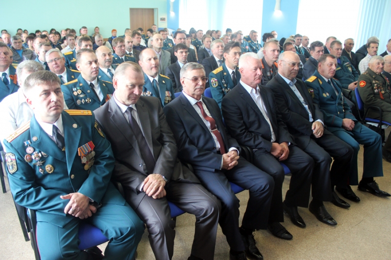 Творческие коллективы СГАУ приняли участие в торжественном мероприятии, посвященном 83-й годовщине создания ГО Фото 4 Творческие коллективы СГАУ приняли участие в торжественном мероприятии, посвященном 83-й годовщине создания ГО Фото 4