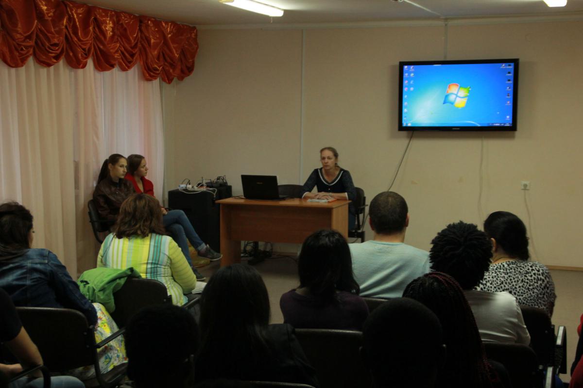 Встреча иностранных студентов СГАУ с представителями УФМС по Саратовской области Фото 6