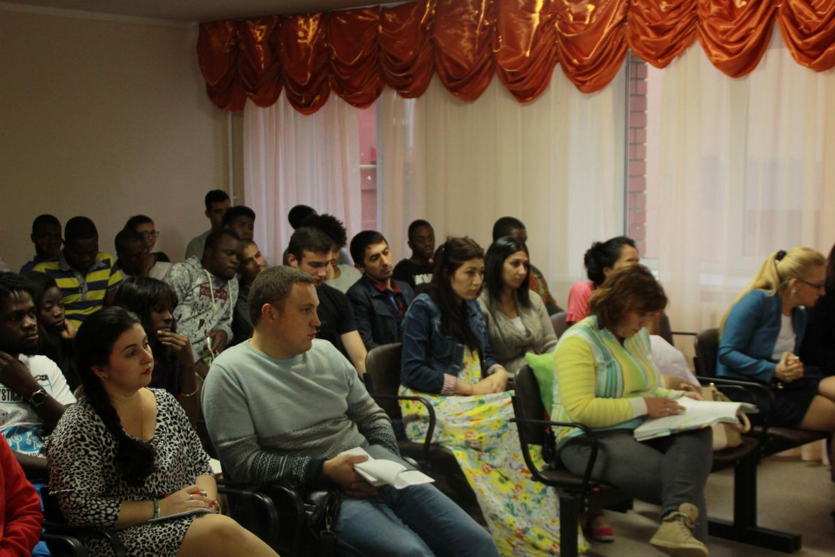 Встреча иностранных студентов СГАУ с представителями УФМС по Саратовской области Фото 8