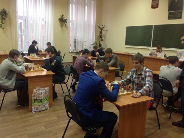 Шахматный турнир на ФИиП Фото 3
