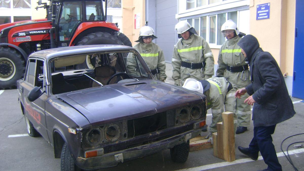 Специальная подготовка личного состава нештатного аварийно-спасательного формирования Фото 3
