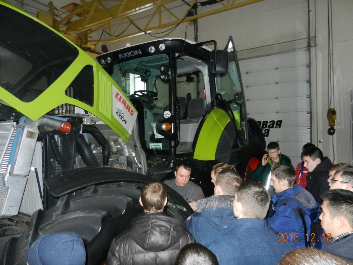 Увлекательное мероприятие – экскурсия для студентов 1 курса направления подготовки «Агроинженерия» и курируемой группы Б-АИ-ТО-301 факультета «Инженерии и природообустройства» в компании ООО «МИРОВАЯ ТЕХНИКА» официального дилера CLAAS Фото 16 Увлекательное мероприятие – экскурсия для студентов 1 курса направления подготовки «Агроинженерия» и курируемой группы Б-АИ-ТО-301 факультета «Инженерии и природообустройства» в компании ООО «МИРОВАЯ ТЕХНИКА» официального дилера CLAAS Фото 16