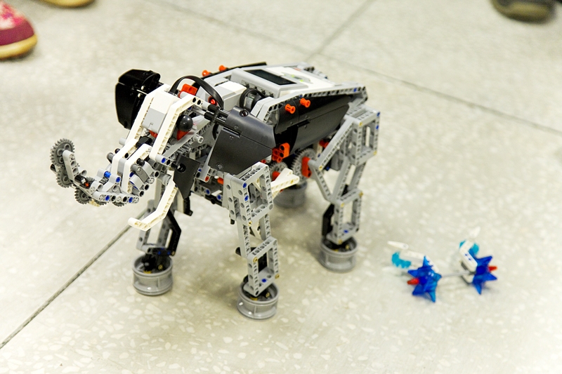 В инжиниринговом центре СГАУ начал свою работу кружок для детей «Робототехника в новом измерении» Фото 13