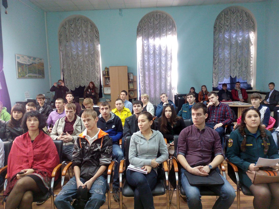 Круглый стол  «Развитие образования в Саратовской области: проблемы и перспективы» Фото 9