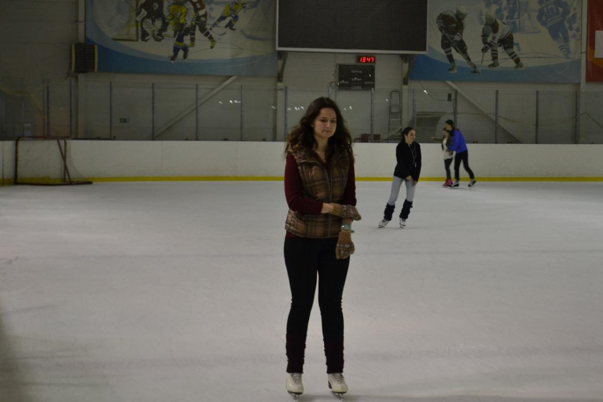 Студенты СГАУ и ФТК покатались на коньках Фото 3