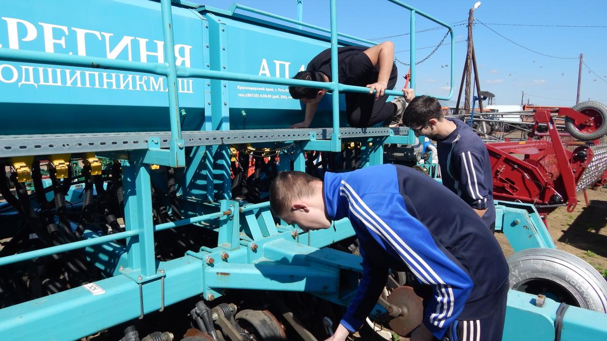 1-ая неделя производственной практики студентов в УНПО «Поволжье» Фото 11