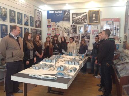 Посещение Саратовского музея первого космонавта – Ю. А. Гагарина Фото 5