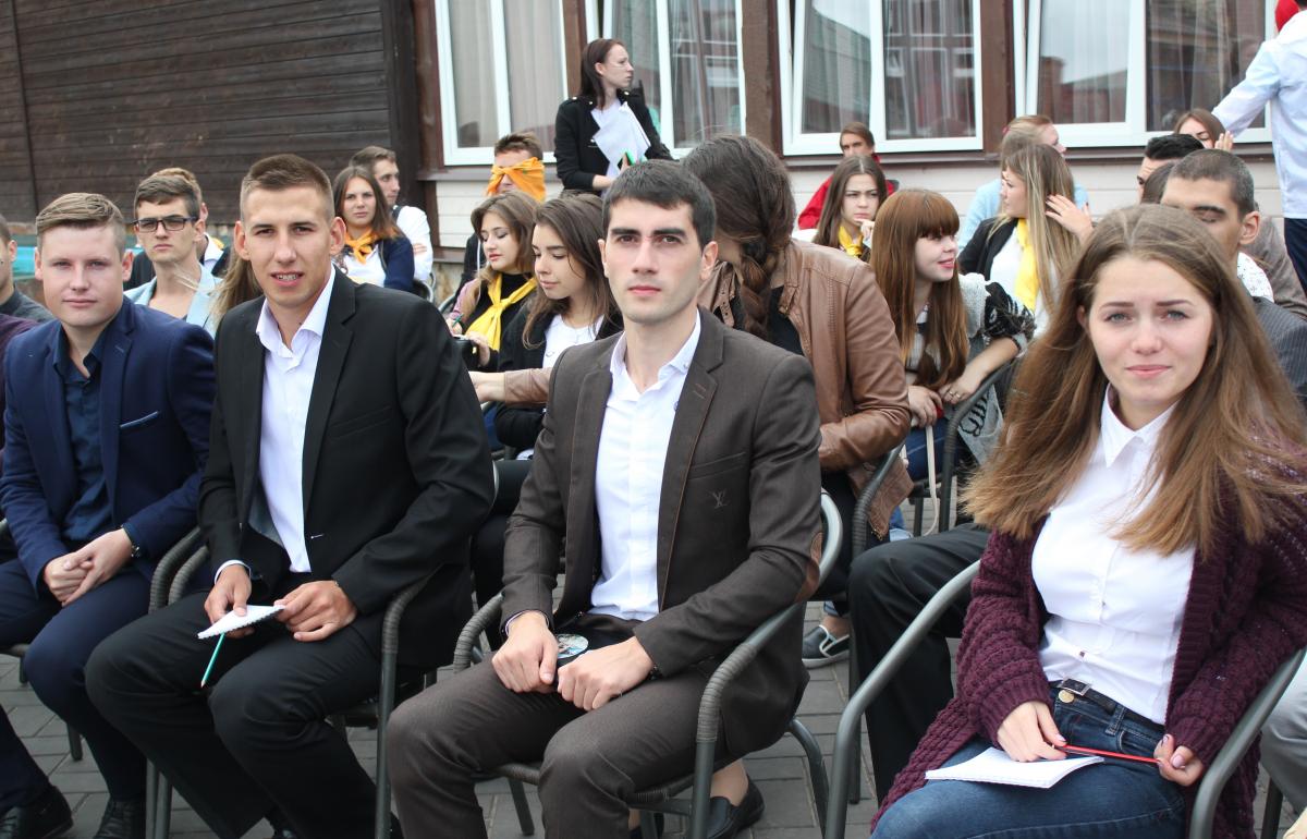 Участие в общественно-политическом форуме "Клуб молодого избирателя Саратовской области" Фото 1