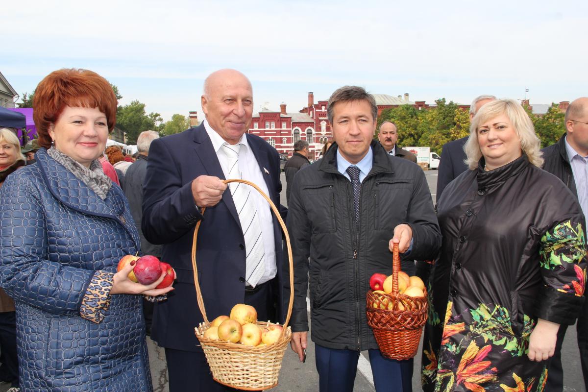 Саратовский ГАУ на Дне Садовода Фото 8