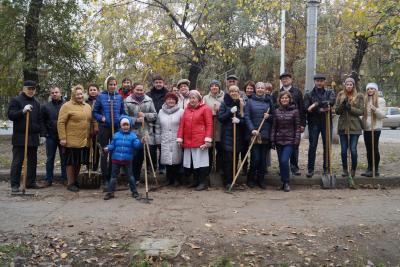 Сотрудники кафедры «Микробиология, биотехнология и химия» приняли участие в общегородском субботнике