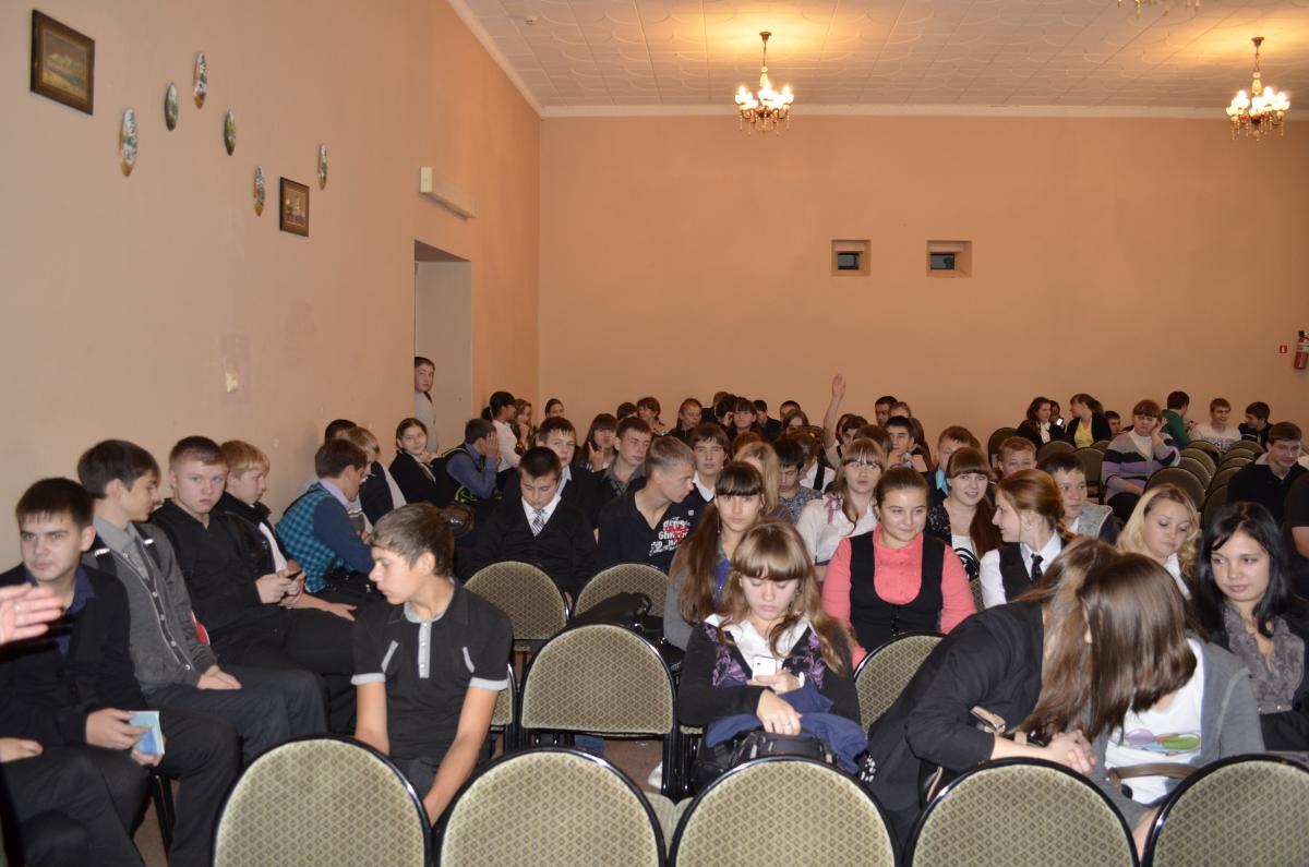 Профориентационная работа в школах Новобурасского района Фото 2