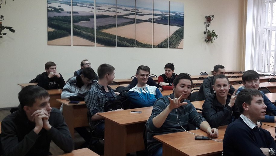 Турнир по мини-футболу среди групп 1 курса факультета «Инженерия и природообустройство» Фото 1