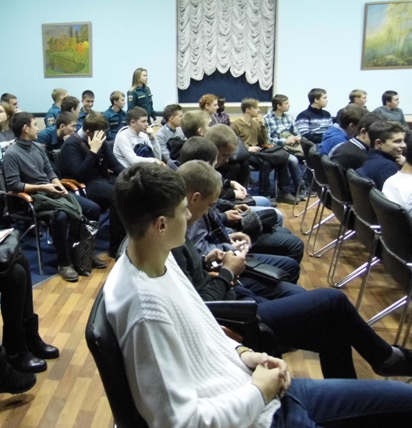 В курируемых группах кафедры "ТС и ТКМ" проведена лекция на тему "Современная молодежь и экстремизм" Фото 1 В курируемых группах кафедры "ТС и ТКМ" проведена лекция на тему "Современная молодежь и экстремизм" Фото 1