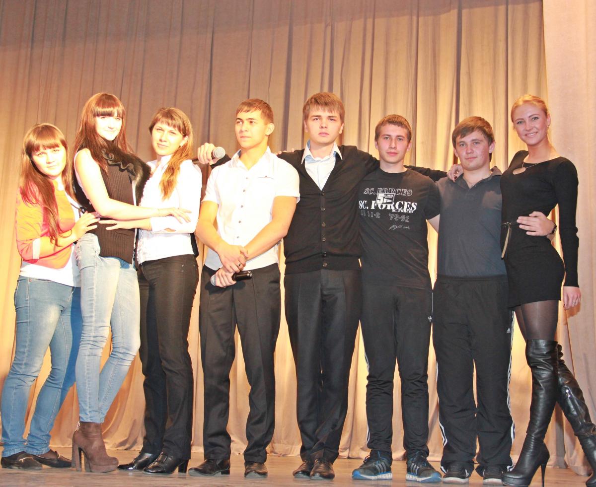Команда ФПиЛХ "Яблочный фреш" стала дипломантом конкурса "Первый среди первых" Фото 5