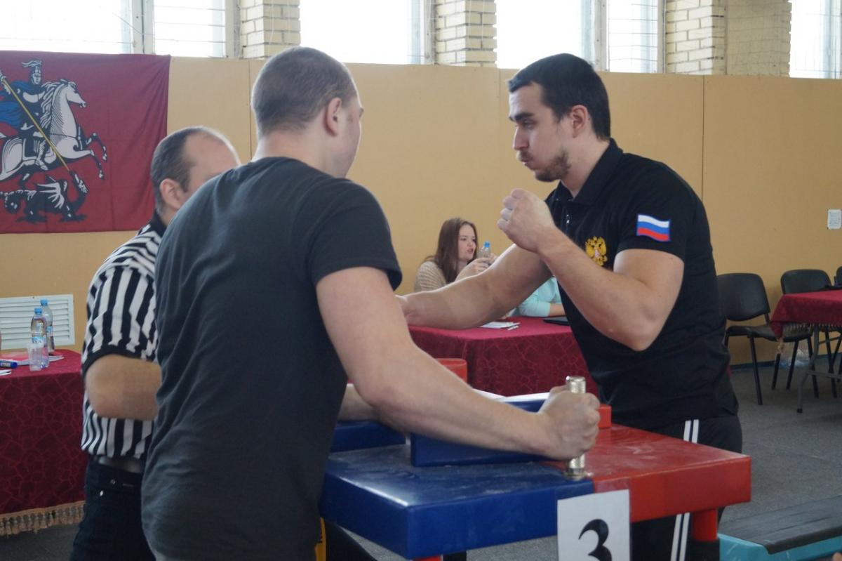 Чемпионат по армрестлингу VIII зимней Универсиады вузов Минсельхоза России в Москве Фото 9