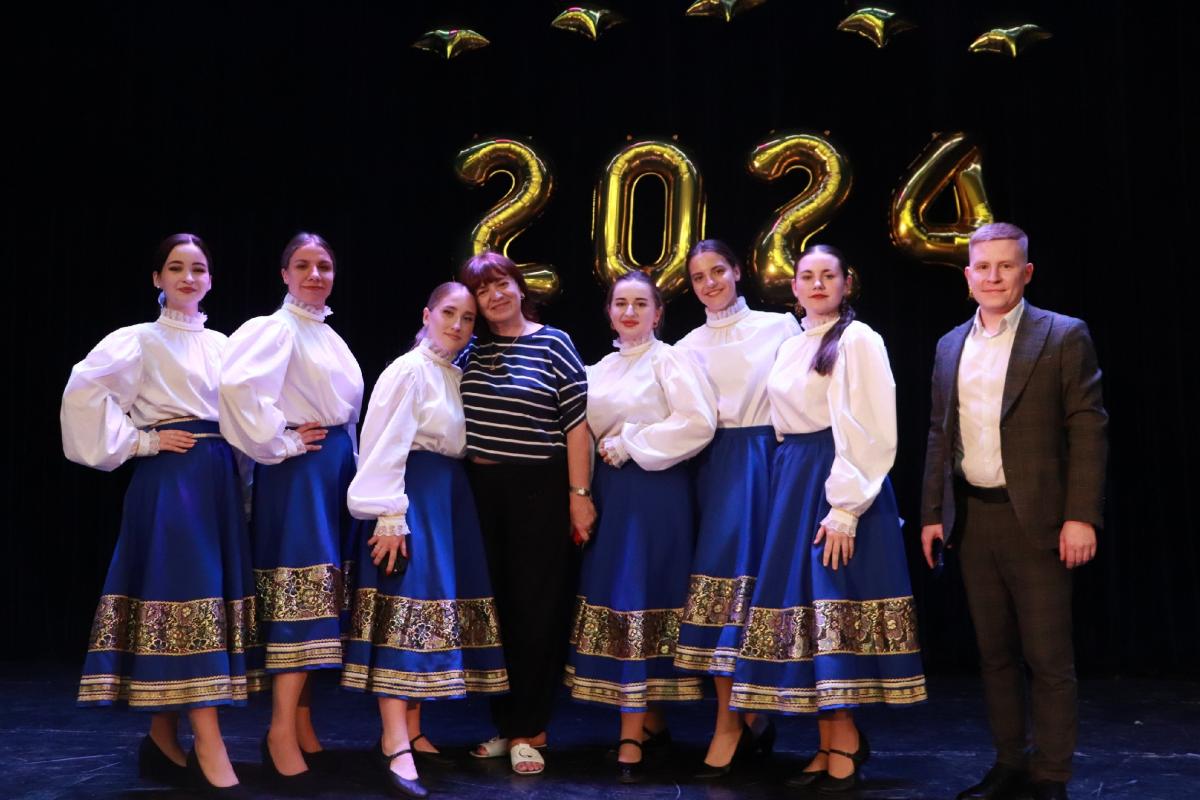 01.	Ансамбль народной песни «Колосок», руководитель Неборская Алена Николаевна. Фото 17