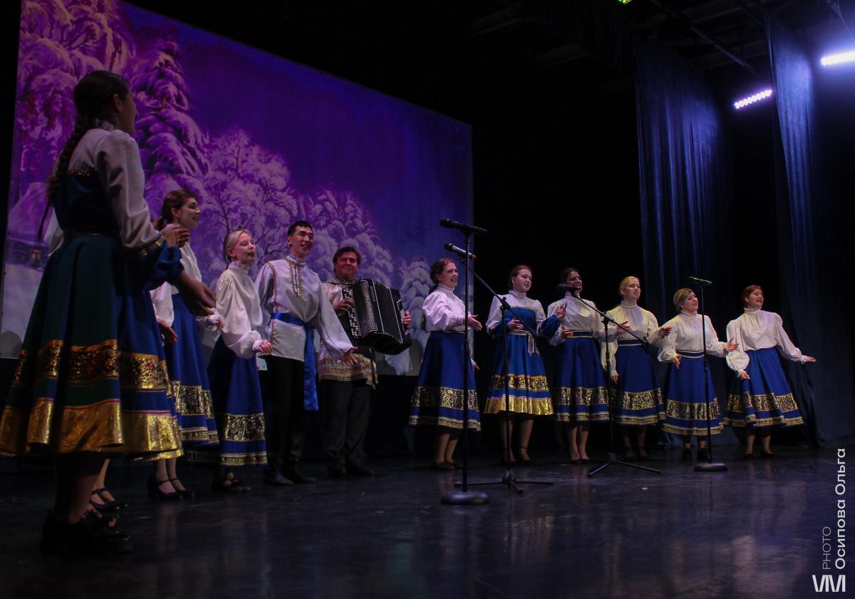 01.	Ансамбль народной песни «Колосок», руководитель Неборская Алена Николаевна. Фото 18