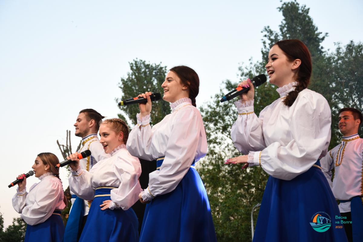 01.	Ансамбль народной песни «Колосок», руководитель Неборская Алена Николаевна. Фото 20