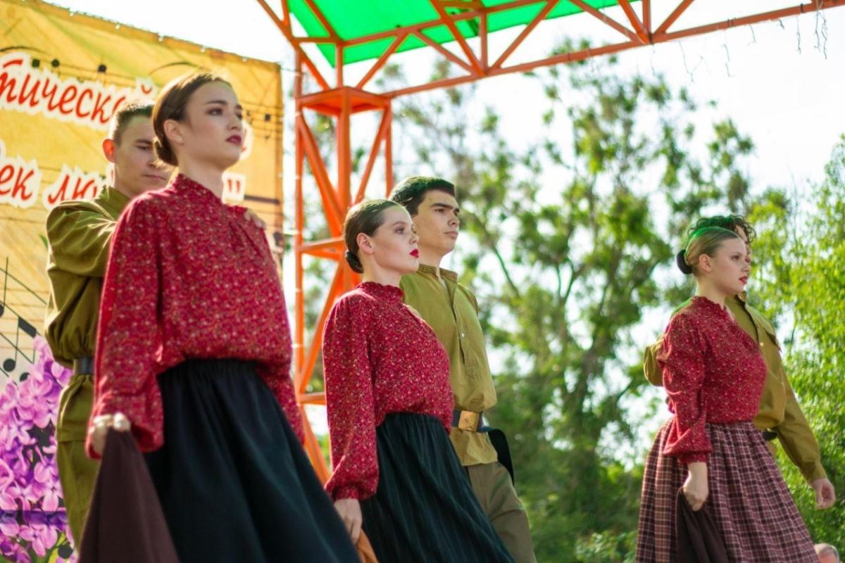 02. Ансамбль народного танца «Реванш», руководитель Анастасия Юрьевна Теклина. Фото 29 02. Ансамбль народного танца «Реванш», руководитель Анастасия Юрьевна Теклина. Фото 29