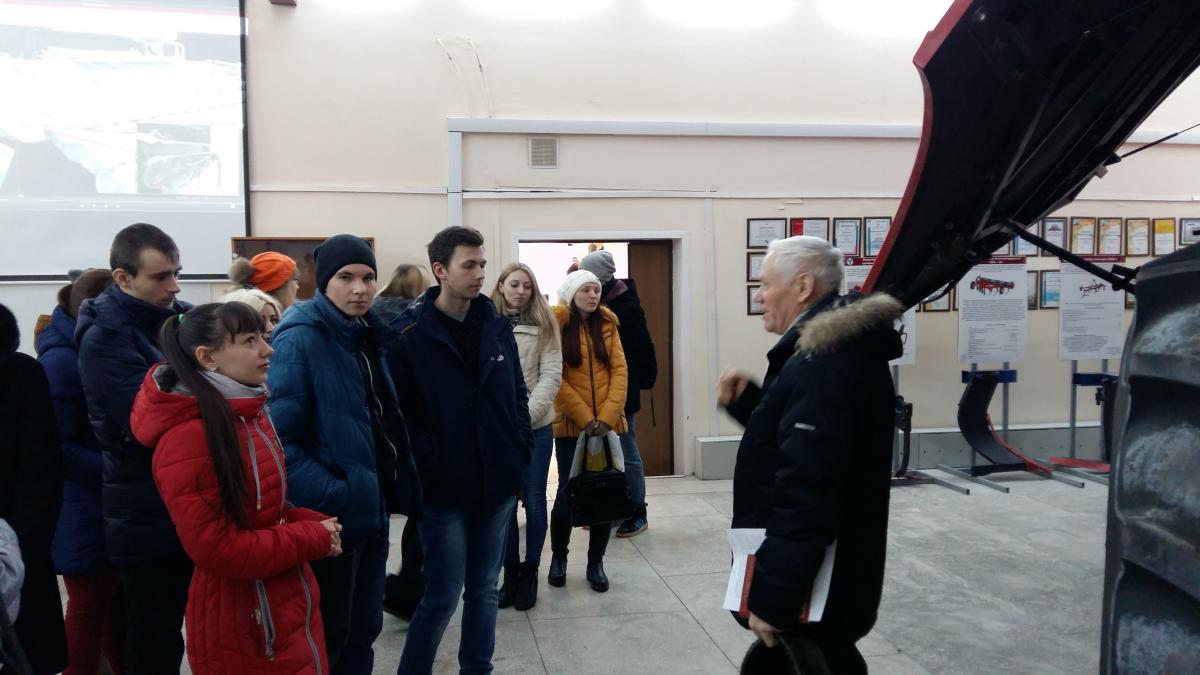 Участие кафедры «Процессы и сельскохозяйственные машины в АПК» в феврале на Дне открытых дверей Фото 1 Участие кафедры «Процессы и сельскохозяйственные машины в АПК» в феврале на Дне открытых дверей Фото 1