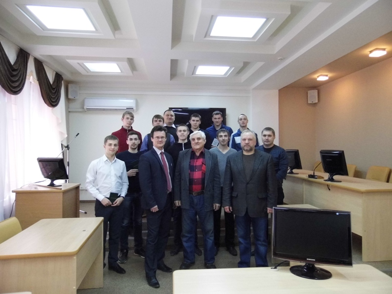 Торжественное вручение свидетельств о присвоении 2-го разряда по рабочей профессии – электросварщик ручной сварки Фото 5
