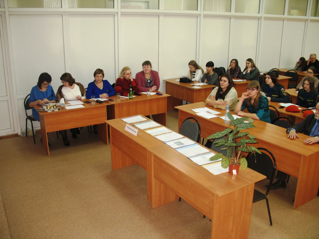 Заседание секции «Экономическая кибернетика» в рамках работы студенческой конференции Фото 9