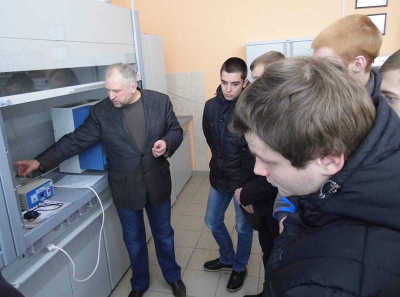 Мастер-класс для учащихся ГАПОУ Саратовского техникума отраслевых технологий и монтажного техникума Фото 12 Мастер-класс для учащихся ГАПОУ Саратовского техникума отраслевых технологий и монтажного техникума Фото 12