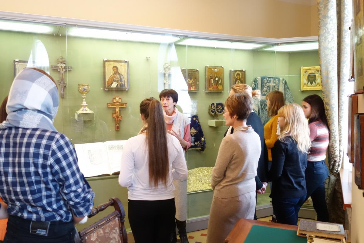 Посещение музея Свято-Троицкого собора Фото 3