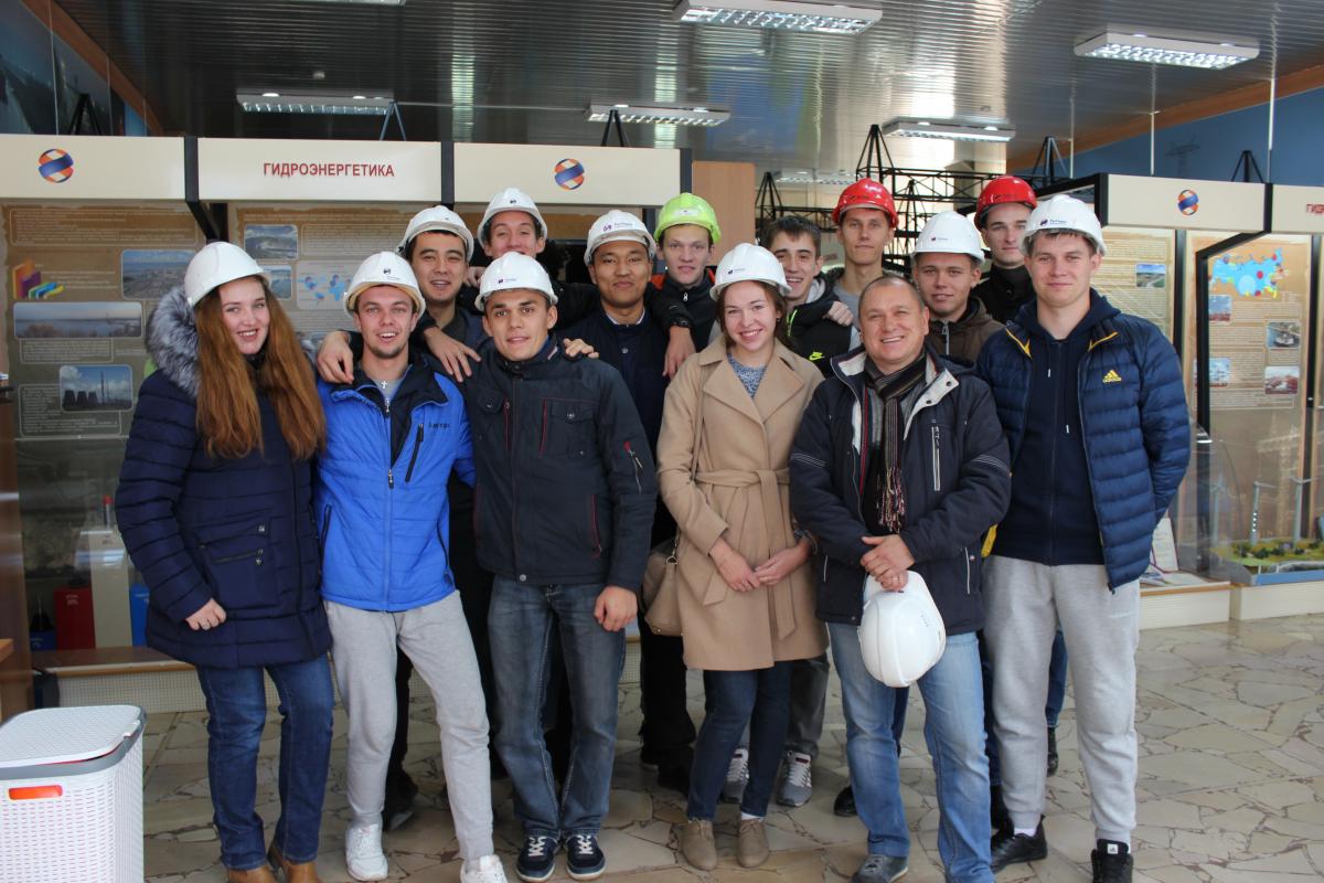 Студенты СГАУ побывали на крупнейших объектах водохозяйственного и энергетического комплекса России Фото 8