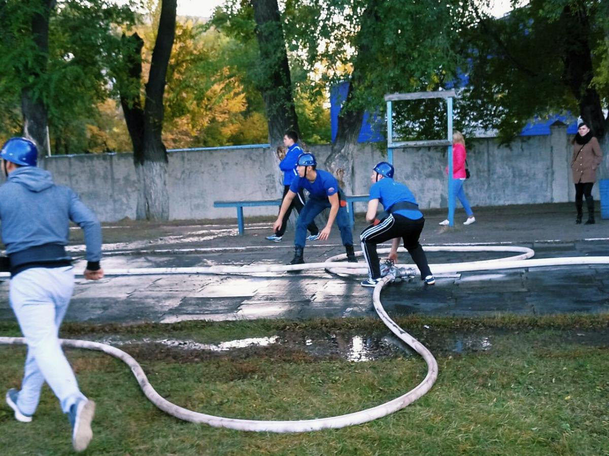 Итоги областных соревнований по боевому развертыванию от пожарного автомобиля Фото 6