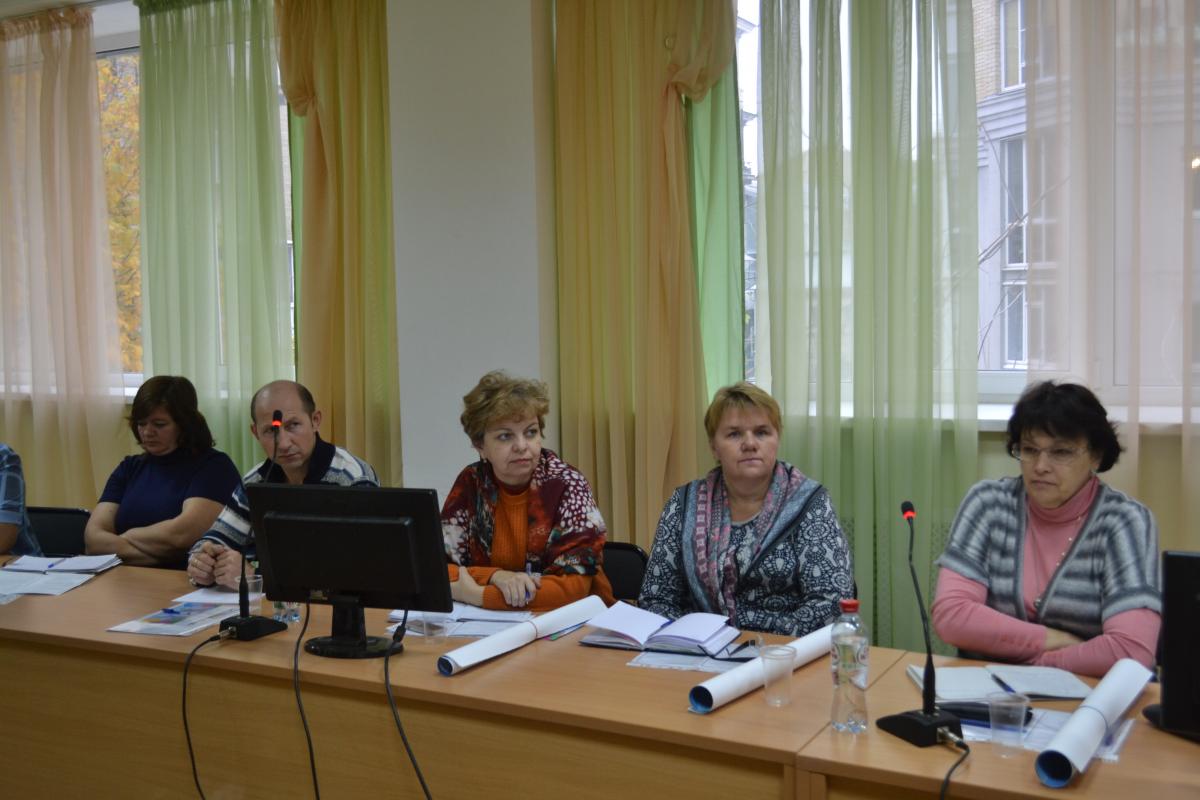 Областной семинар учителей естественнонаучного цикла с международным участием «Проектно- исследовательская деятельность в дисциплинах естественнонаучного цикла для формирования экологических компетентностей и социализации школьников» Фото 1 Областной семинар учителей естественнонаучного цикла с международным участием «Проектно- исследовательская деятельность в дисциплинах естественнонаучного цикла для формирования экологических компетентностей и социализации школьников» Фото 1