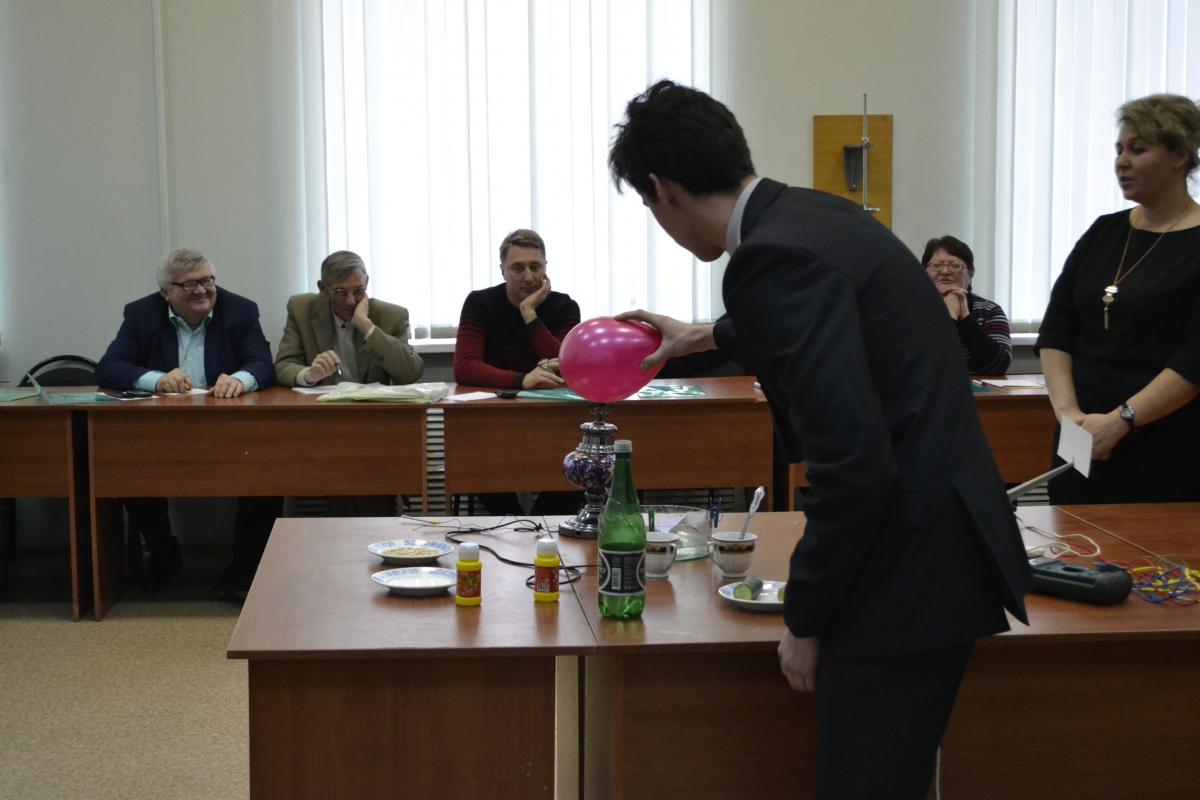 Семинар учителей физики Саратовской области «Подготовка конкурентоспособных инженерных кадров в системе «Школа-Вуз» Фото 9