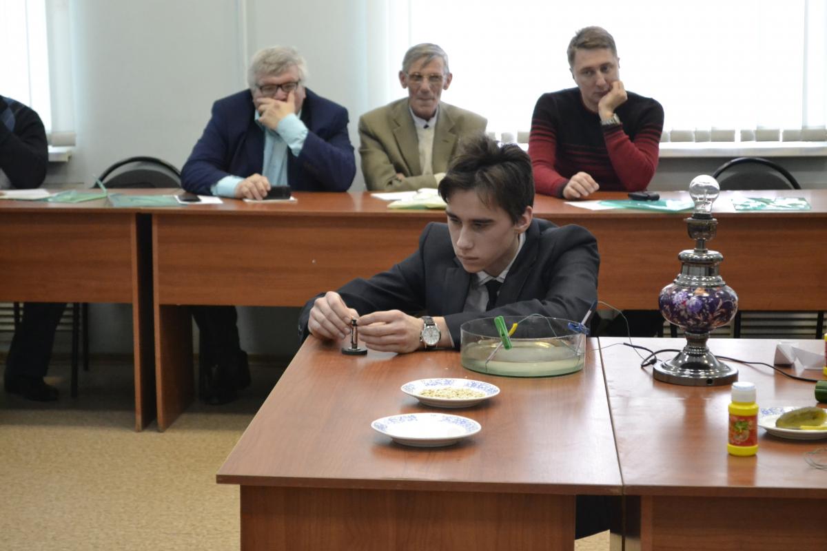 Семинар учителей физики Саратовской области «Подготовка конкурентоспособных инженерных кадров в системе «Школа-Вуз» Фото 15