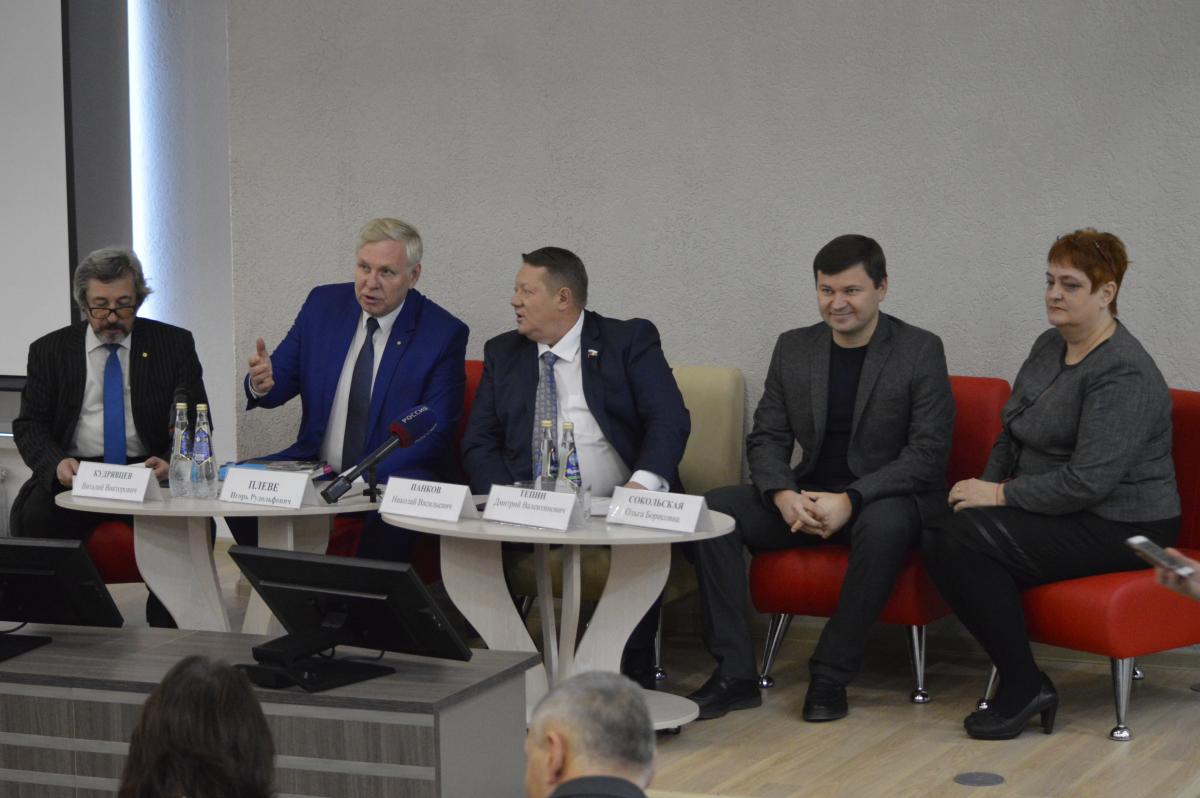 Ученые вуза выступили с предложениями по благоустройству городов Саратовской области Фото 2 Ученые вуза выступили с предложениями по благоустройству городов Саратовской области Фото 2