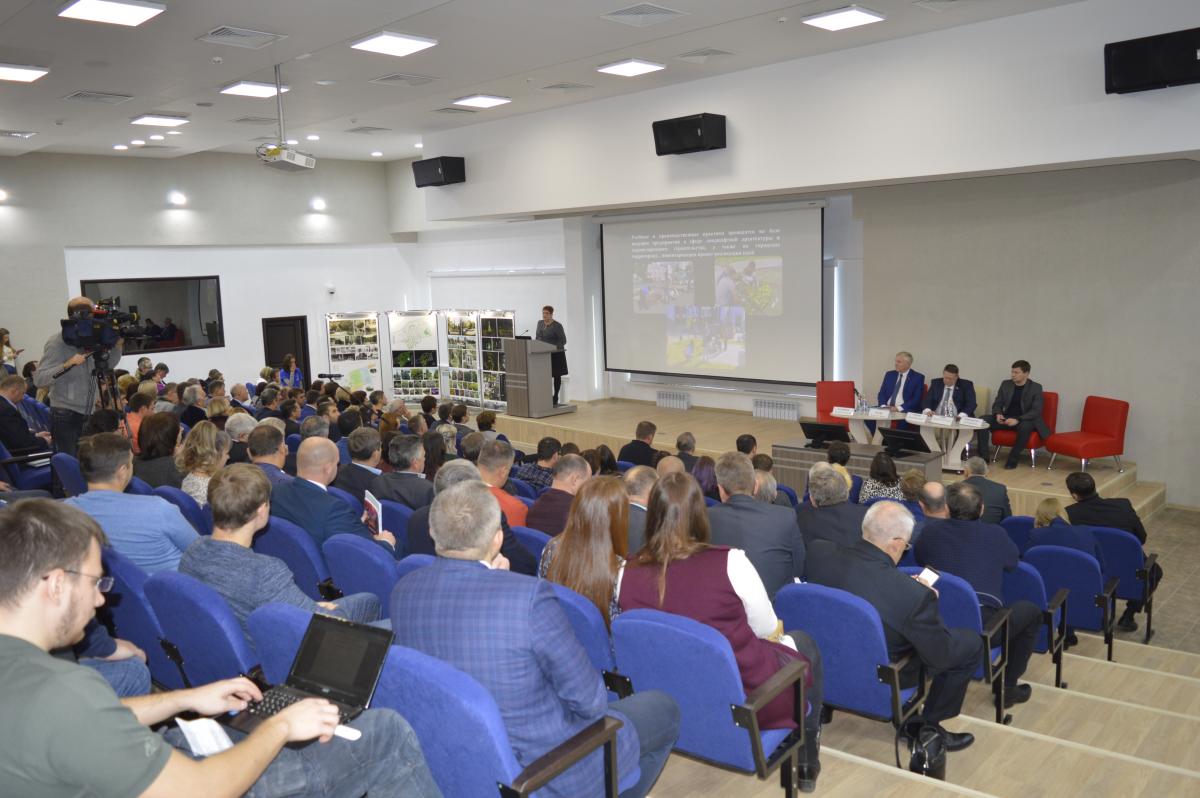 Ученые вуза выступили с предложениями по благоустройству городов Саратовской области Фото 3