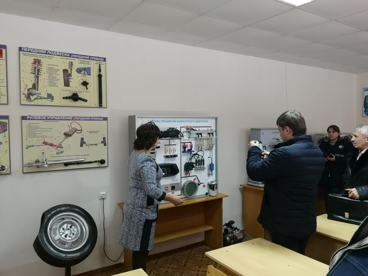 Участие преподавателей кафедры «Процессы и сельскохозяйственные машины в АПК» в областном семинаре «Подготовка высококвалифицированных специалистов сельскохозяйственного производства в условиях реализации ФГОС по ТОП-50» Фото 12 Участие преподавателей кафедры «Процессы и сельскохозяйственные машины в АПК» в областном семинаре «Подготовка высококвалифицированных специалистов сельскохозяйственного производства в условиях реализации ФГОС по ТОП-50» Фото 12