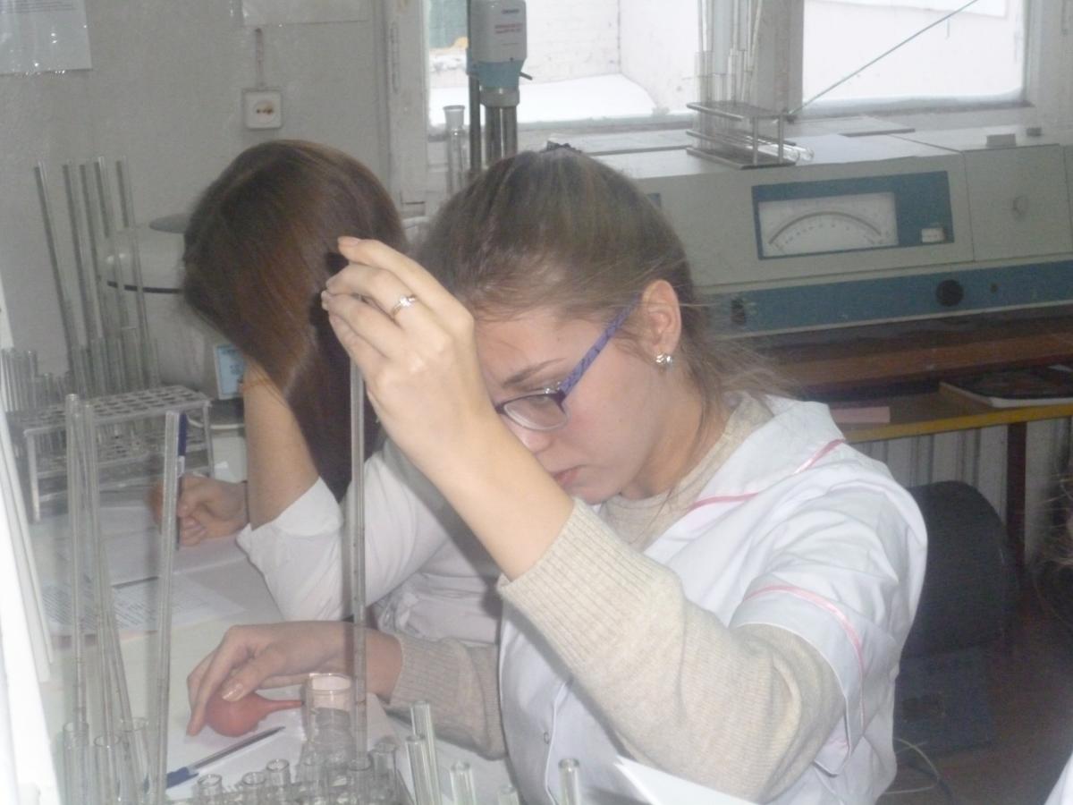 Преподаватели кафедры «Микробиология, биотехнология и химия» вошли в состав жюри Регионального этапа Всероссийской олимпиады школьников по биологии Фото 3 Преподаватели кафедры «Микробиология, биотехнология и химия» вошли в состав жюри Регионального этапа Всероссийской олимпиады школьников по биологии Фото 3