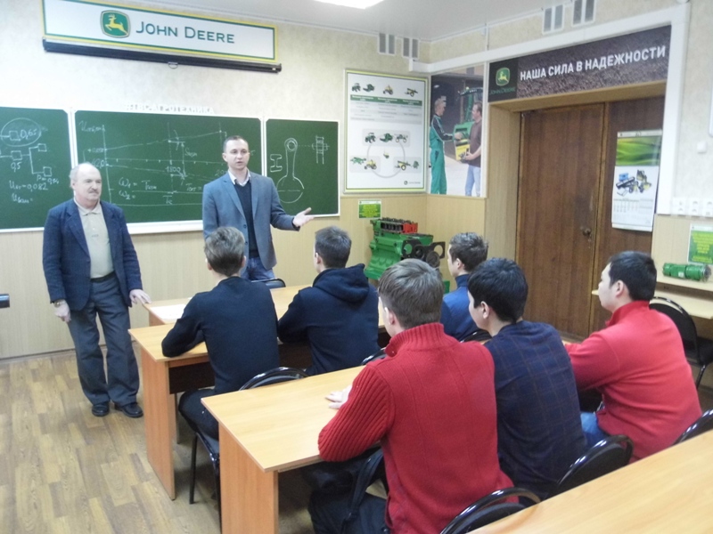 Олимпиада по дисциплине «Робототехника» среди студентов 1 курса направления подготовки "Агроинженерия" Фото 3 Олимпиада по дисциплине «Робототехника» среди студентов 1 курса направления подготовки "Агроинженерия" Фото 3