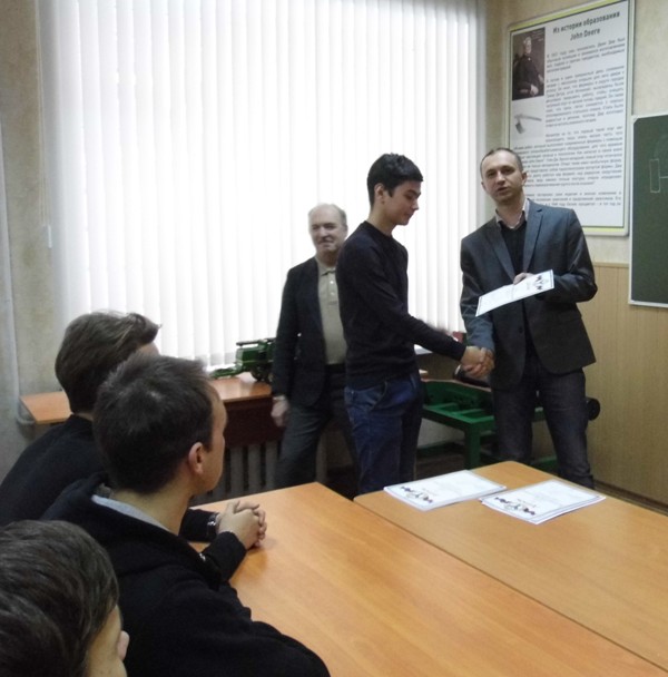 Олимпиада по дисциплине «Робототехника» среди студентов 1 курса направления подготовки "Агроинженерия" Фото 6 Олимпиада по дисциплине «Робототехника» среди студентов 1 курса направления подготовки "Агроинженерия" Фото 6