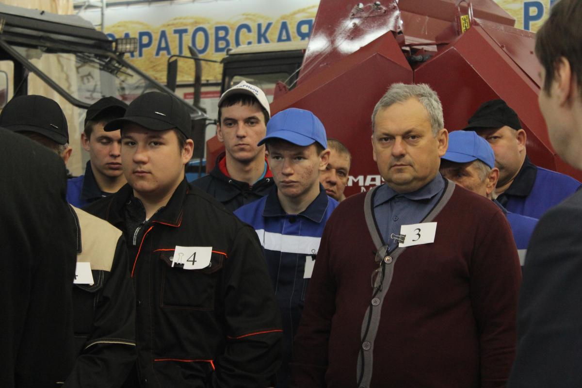 III Региональный чемпионат «Молодые профессионалы» WorldSkills Russia по компетенции «Эксплуатация сельскохозяйственных машин» на базе Саратовского ГАУ Фото 12