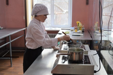 Региональный чемпионат «Молодые профессионалы»  (Worldskills Russia) Саратовской области Фото 2